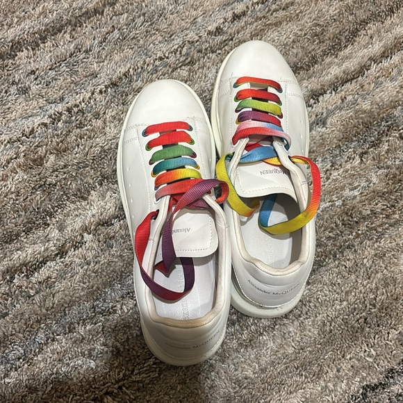 Alexander McQueen sneakers - Picture 2 of 5